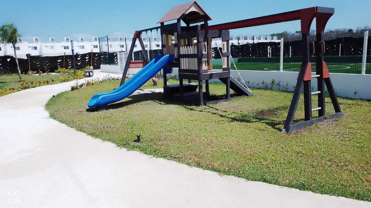 Photo of Others in Ildefonso Green