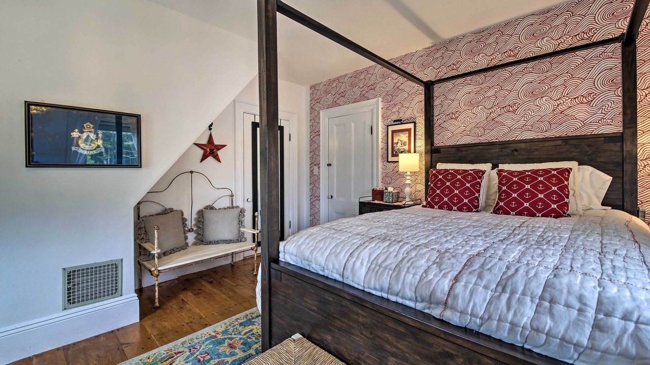 Photo of Bedroom in Jefferson