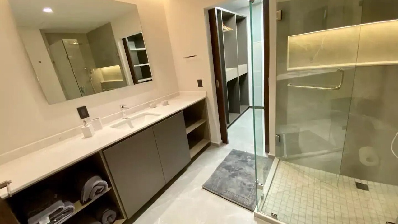 Photo of Bathroom in Financial District