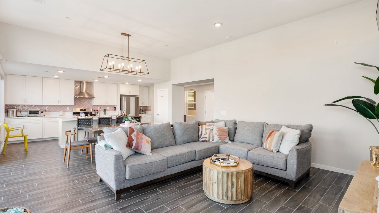 Photo of Livingroom in Desert Hot Springs