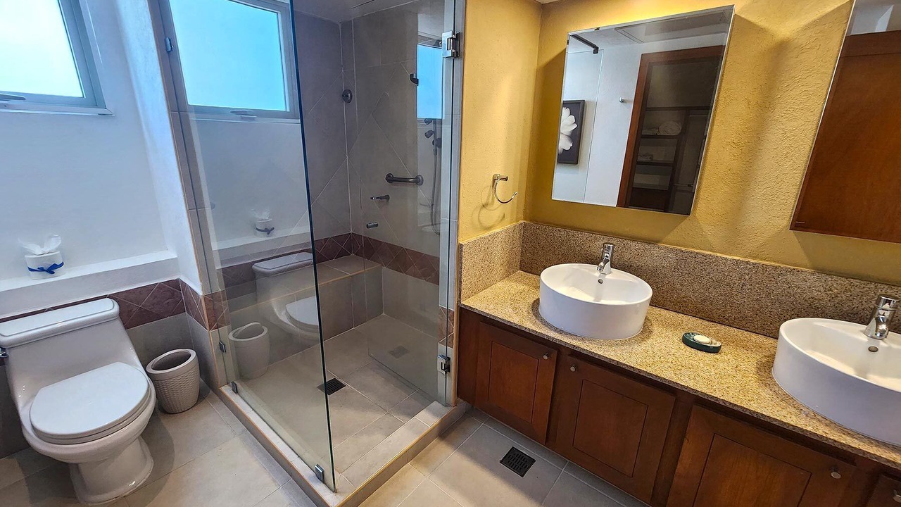 Photo of Bathroom in Fluvial Vallarta