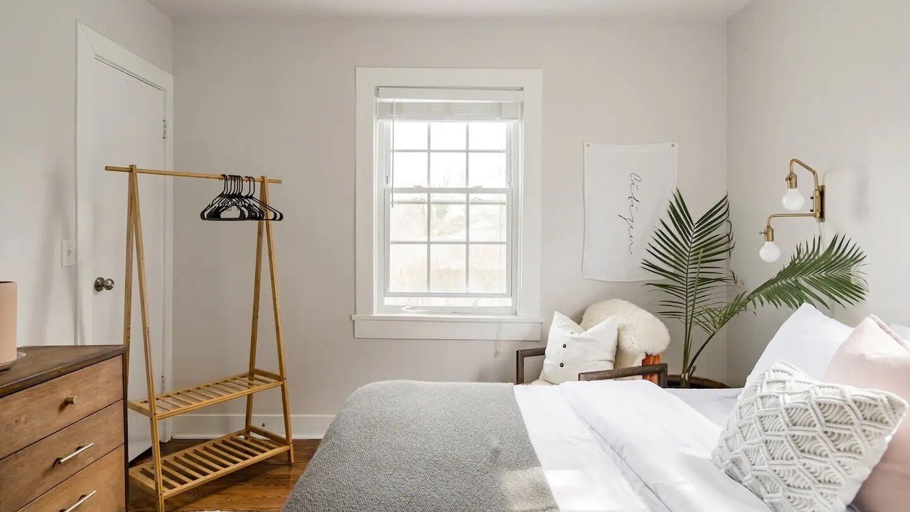 Photo of Bedroom in Inglewood
