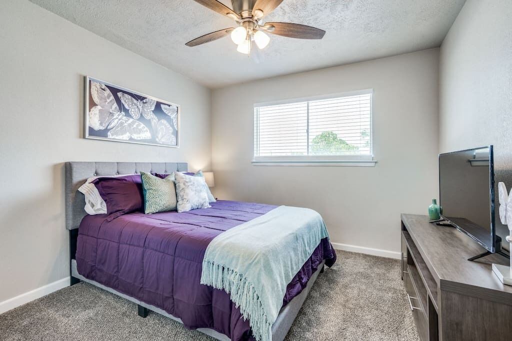 Photo of Bedroom in Grand Prairie
