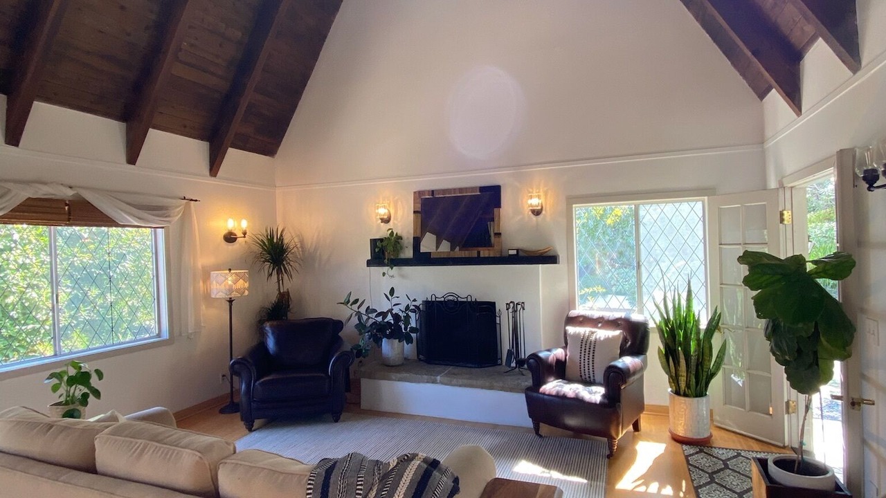 Photo of Livingroom in Goleta