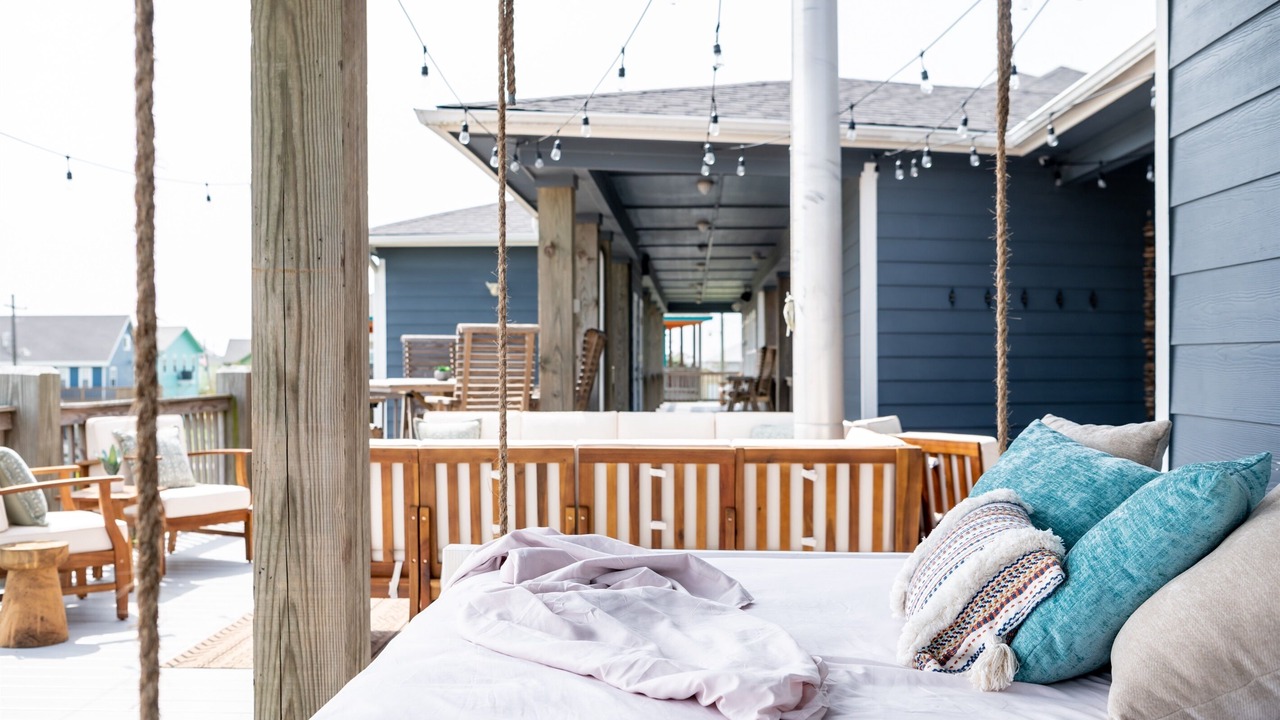 Photo of Patio Balcony in Crystal Beach