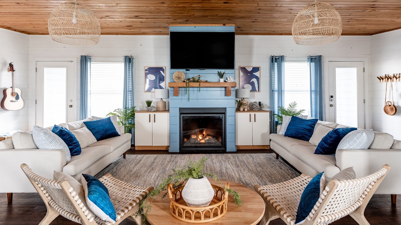 Photo of Livingroom in Crystal Beach