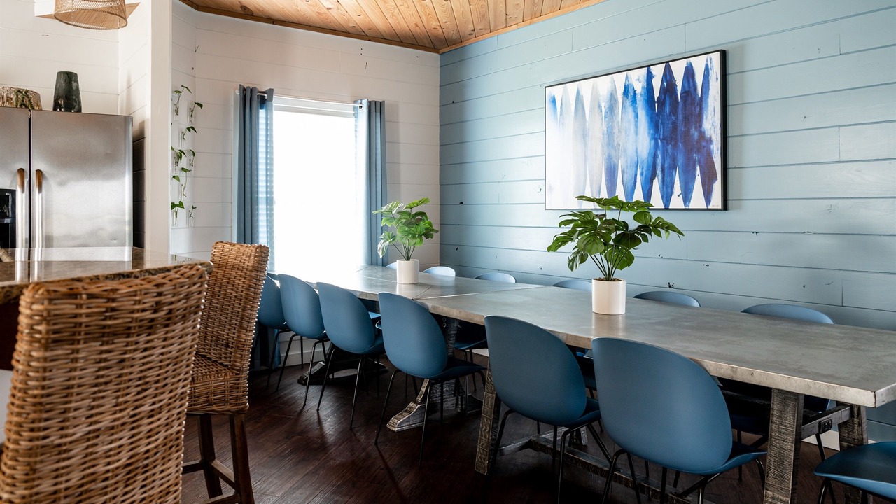 Photo of Bedroom in Crystal Beach