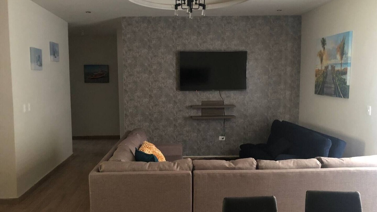 Photo of Livingroom in San Carlos