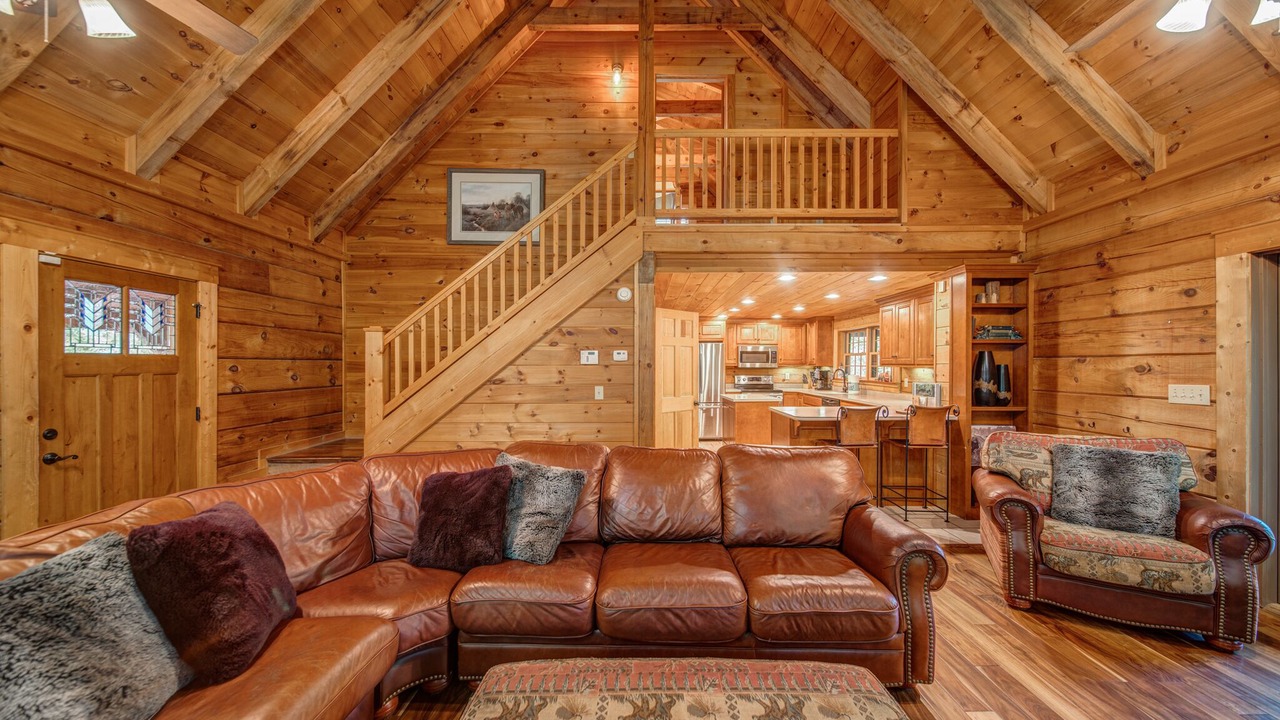 Photo of Livingroom in Ellijay