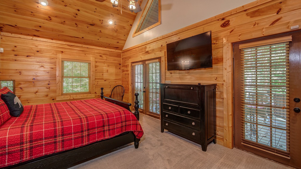 Photo of Bedroom in Ellijay