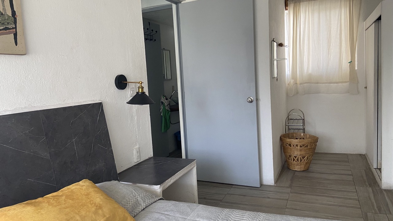 Photo of Bedroom in S