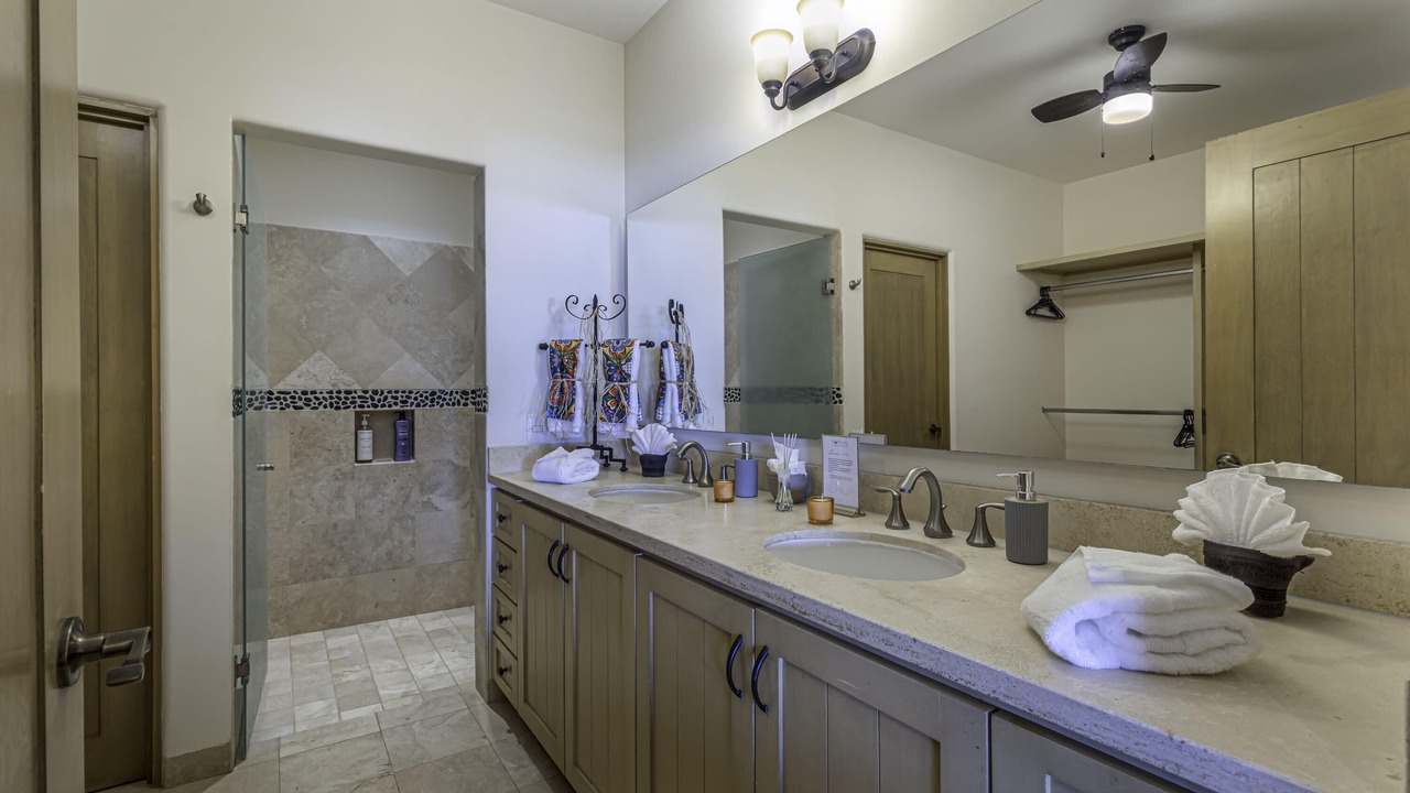 Photo of Bathroom in El Tezal