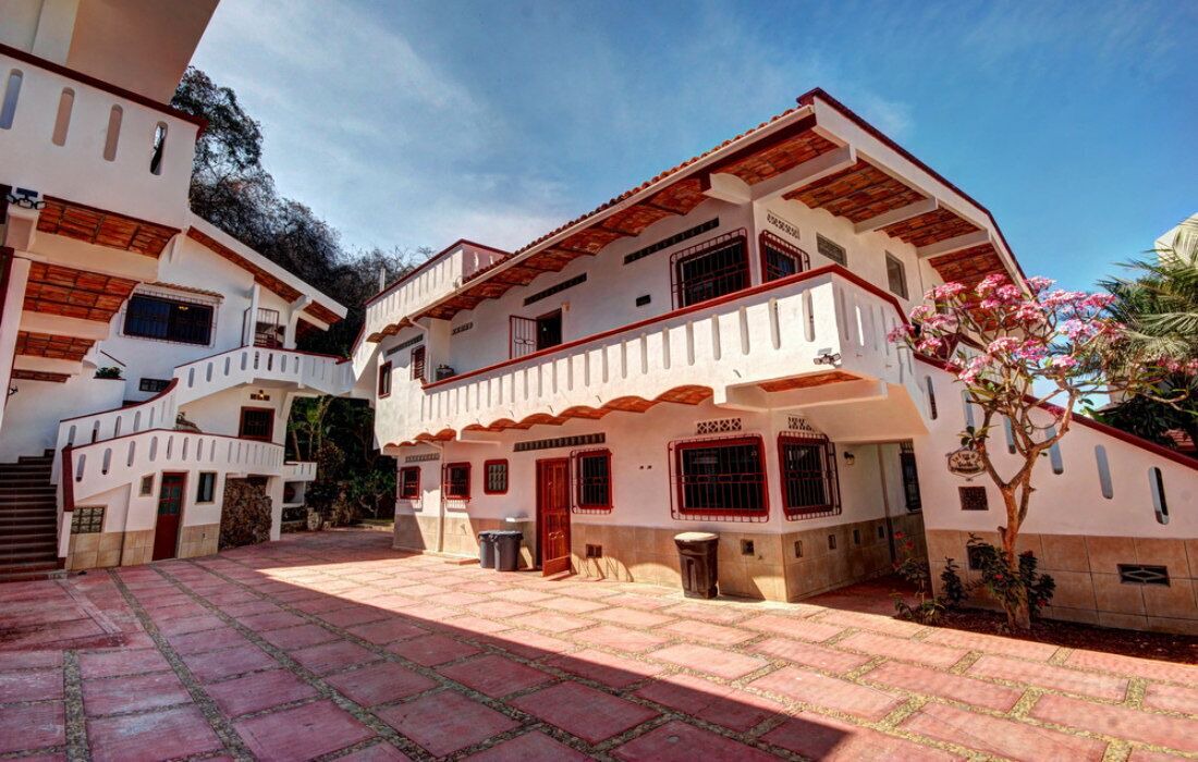 Photo of Outdoor in Los Ayala