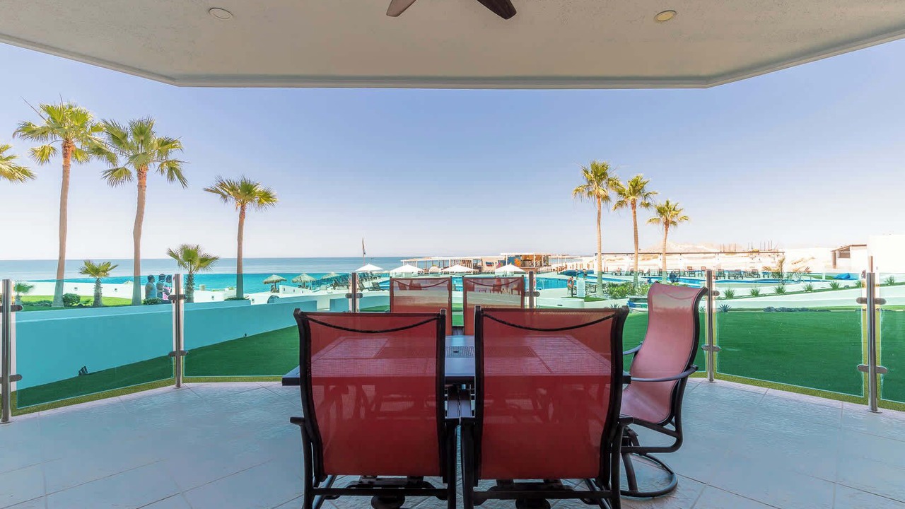 Photo of Patio Balcony in Sandy Beach