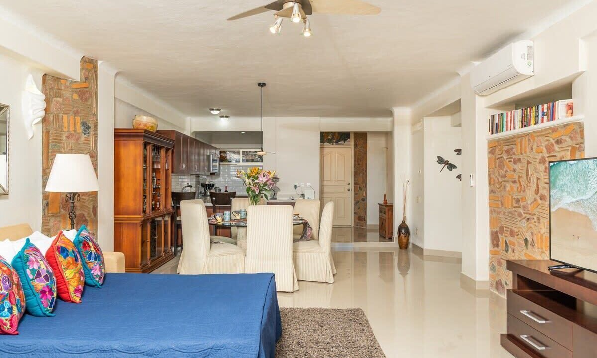 Photo of Livingroom in Flamingos