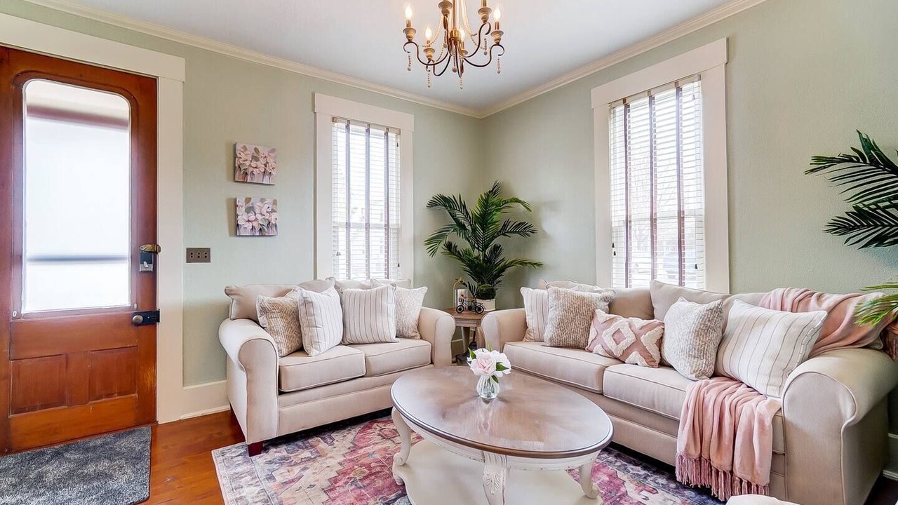 Photo of Bedroom in Miamisburg