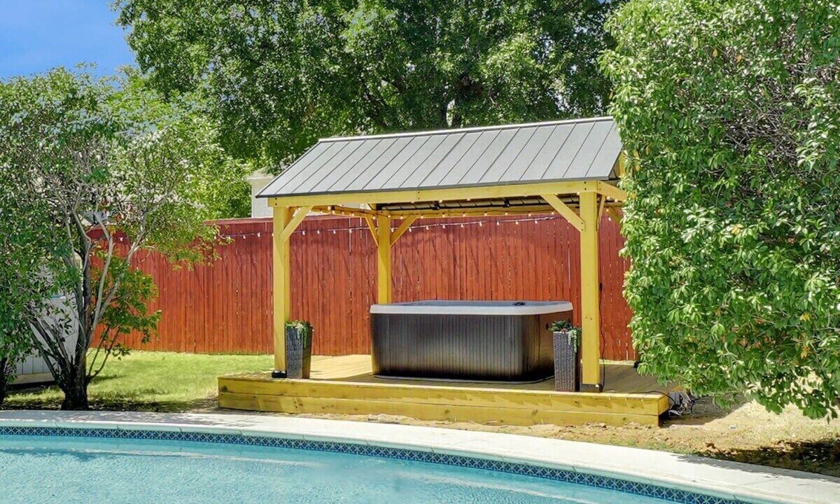 Photo of Outdoor in Flower Mound