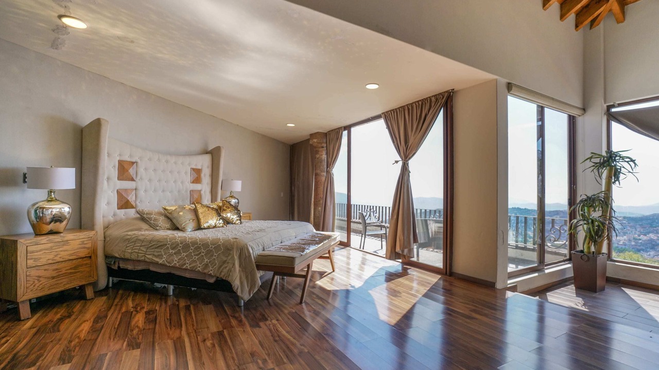 Photo of Bedroom in Taxco
