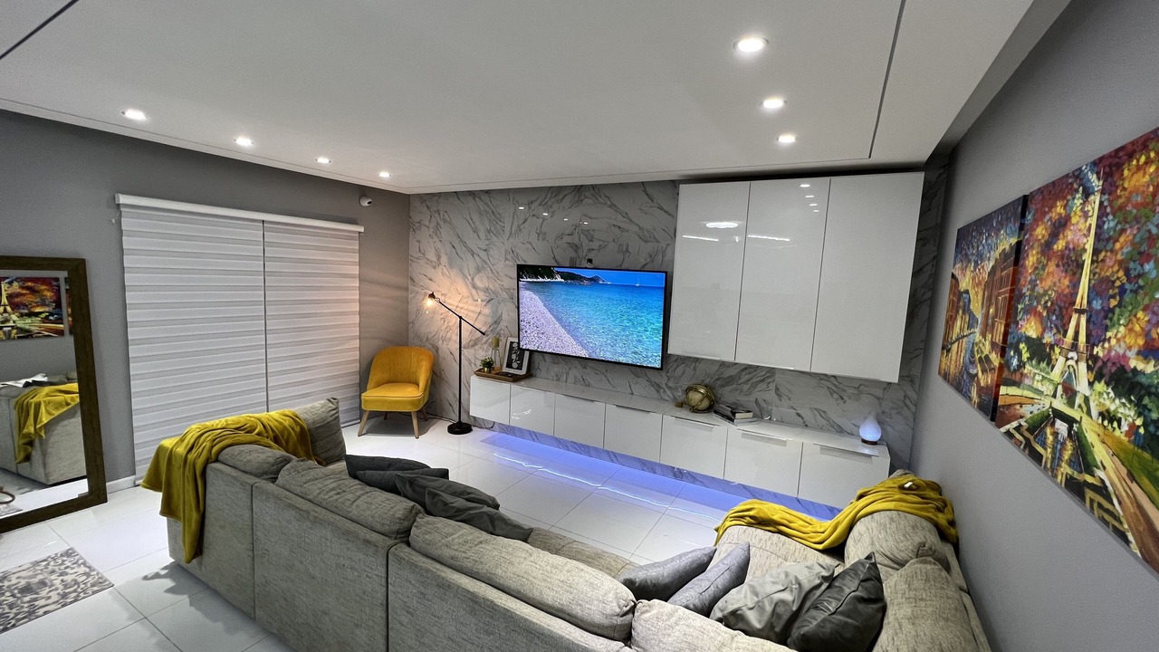 Photo of Livingroom in La Joya