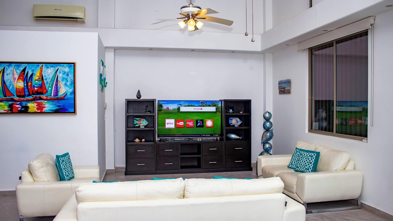 Photo of Livingroom in Bahia Kino