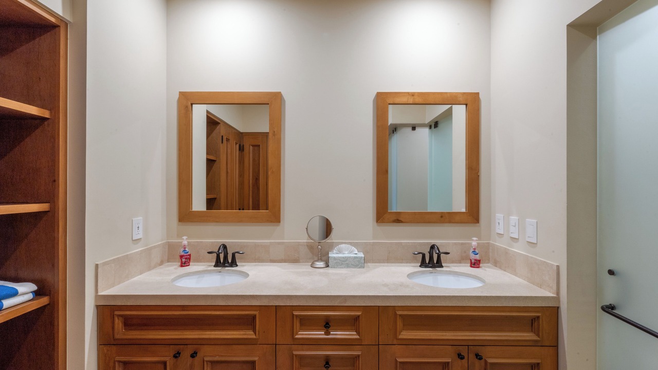 Photo of Bathroom in Sunset Beach
