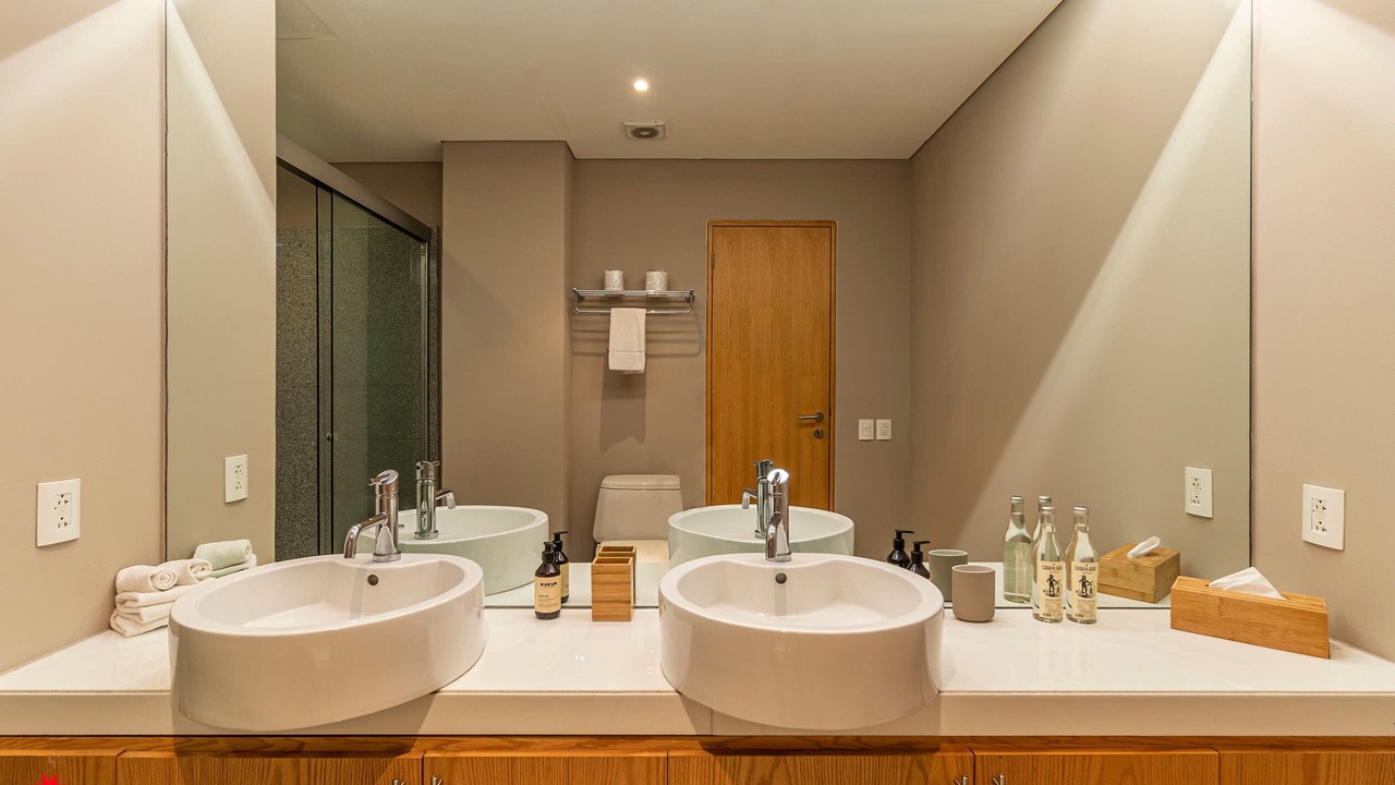 Photo of Bathroom in Reforma