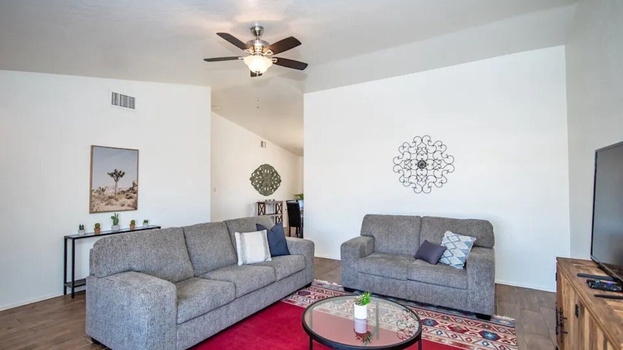 Photo of Livingroom in Yuma East