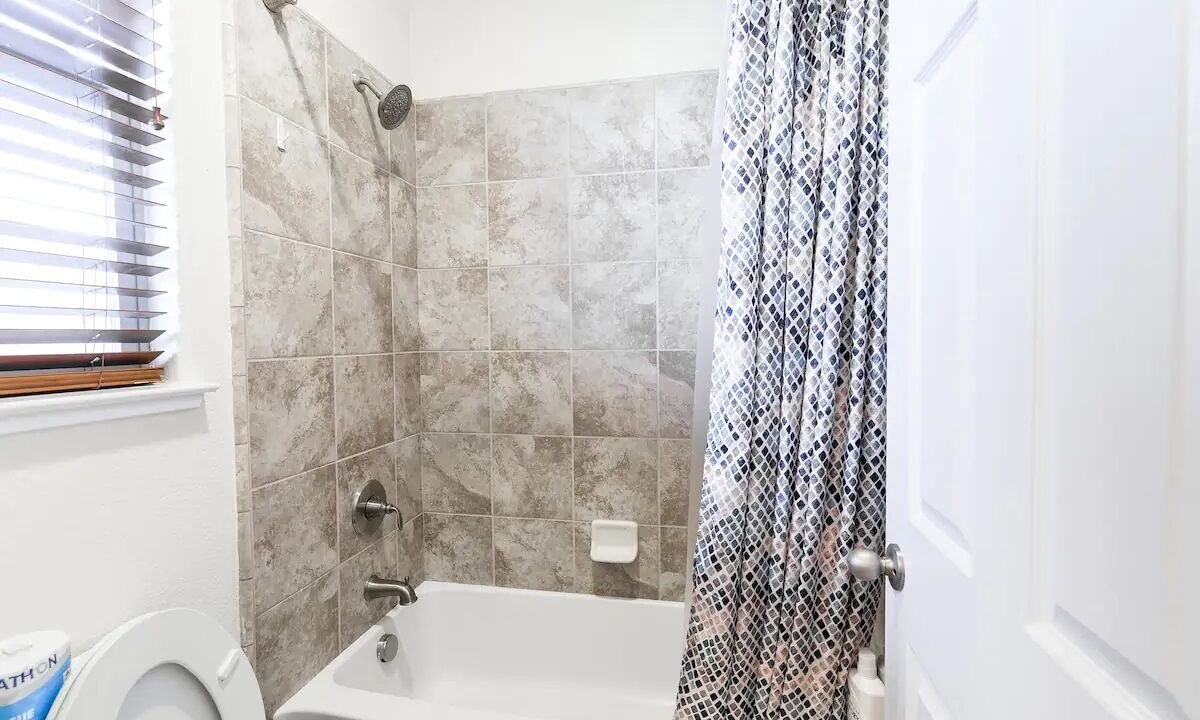 Photo of Bathroom in Elk Grove