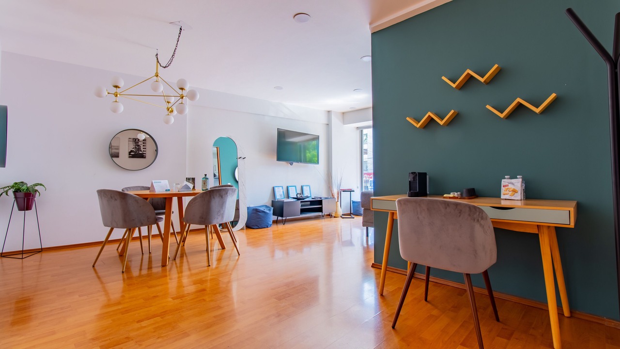 Photo of Livingroom in Anahuac