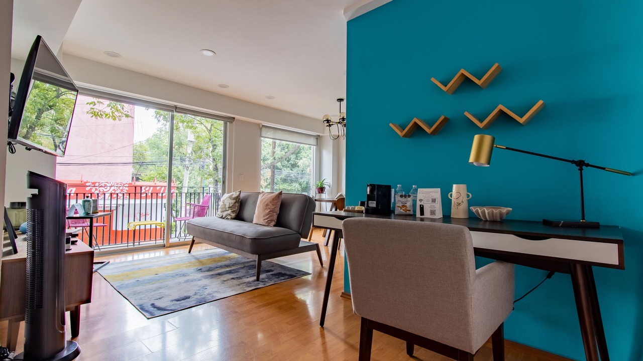 Photo of Livingroom in Anahuac