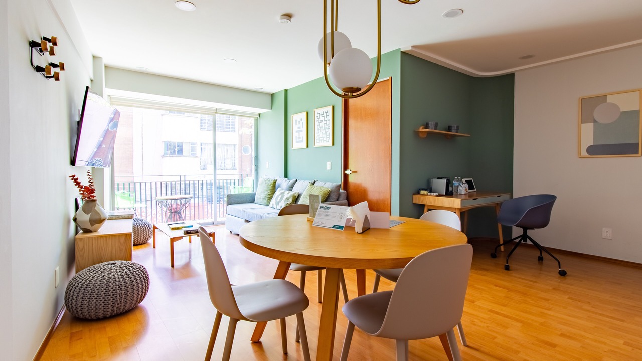 Photo of Livingroom in Anahuac