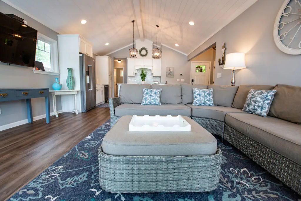 Photo of Livingroom in Lyman