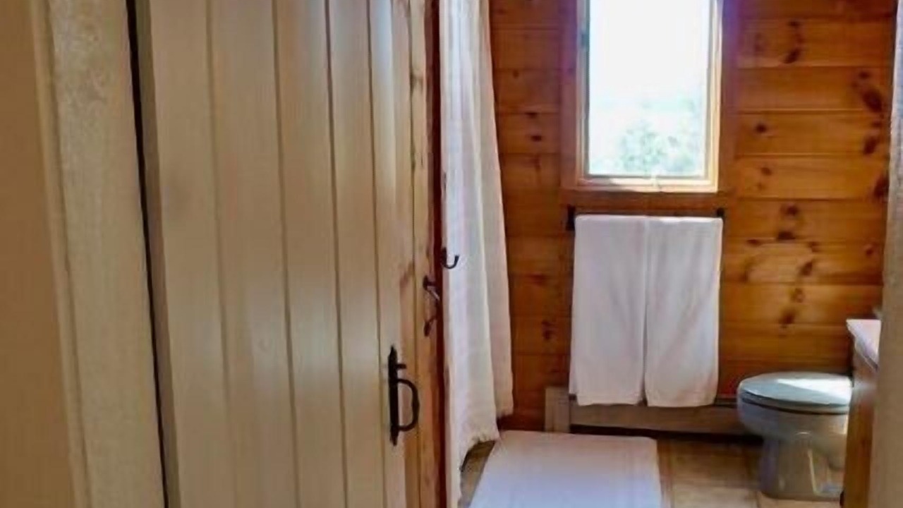 Photo of Bathroom in Beaver Cove