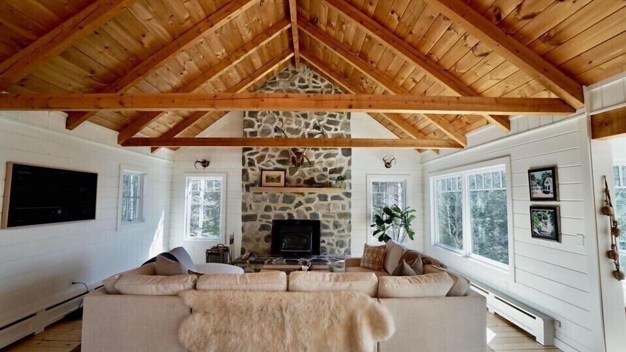 Photo of Livingroom in Beaver Cove