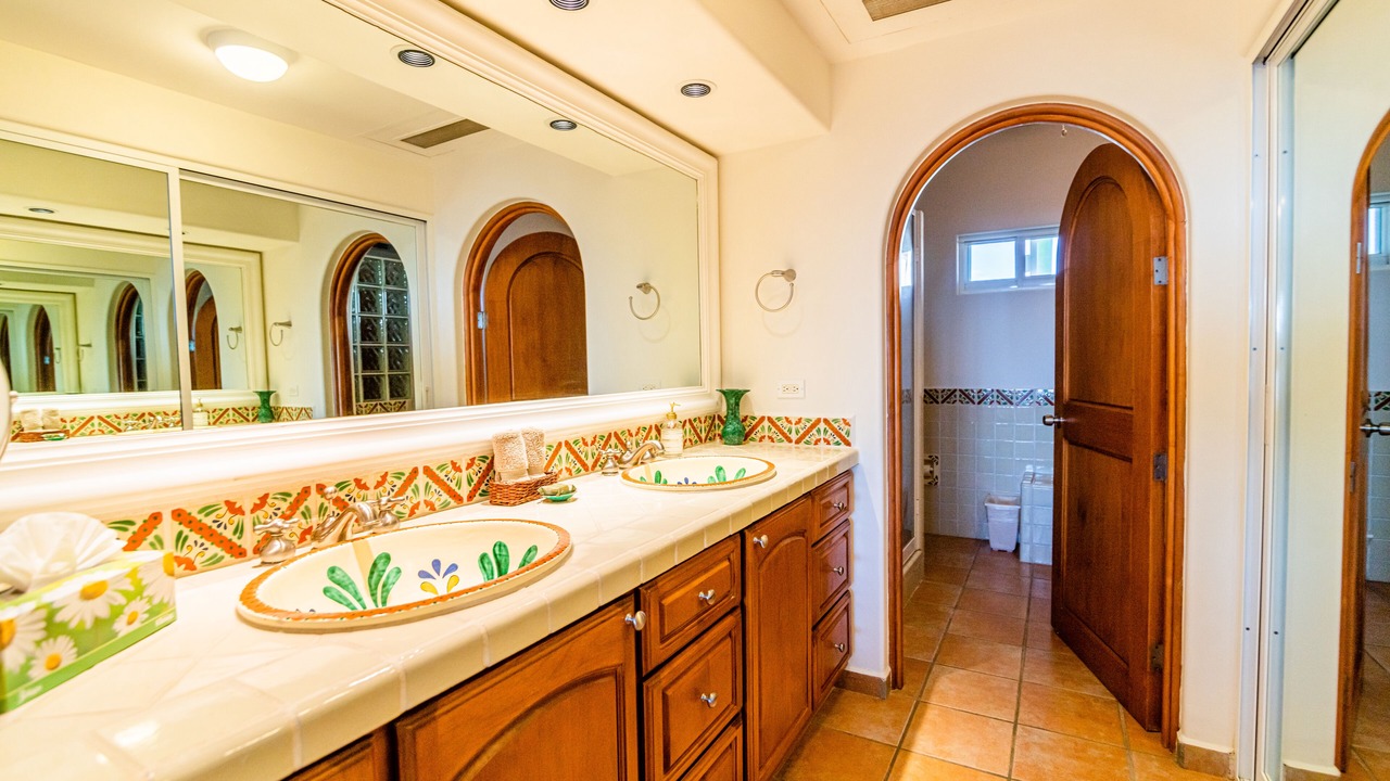 Photo of Bathroom in Zona Hotelera