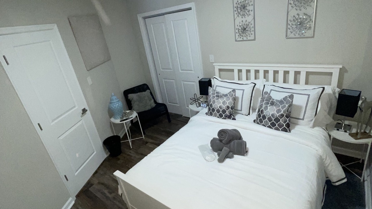 Photo of Bedroom in University City