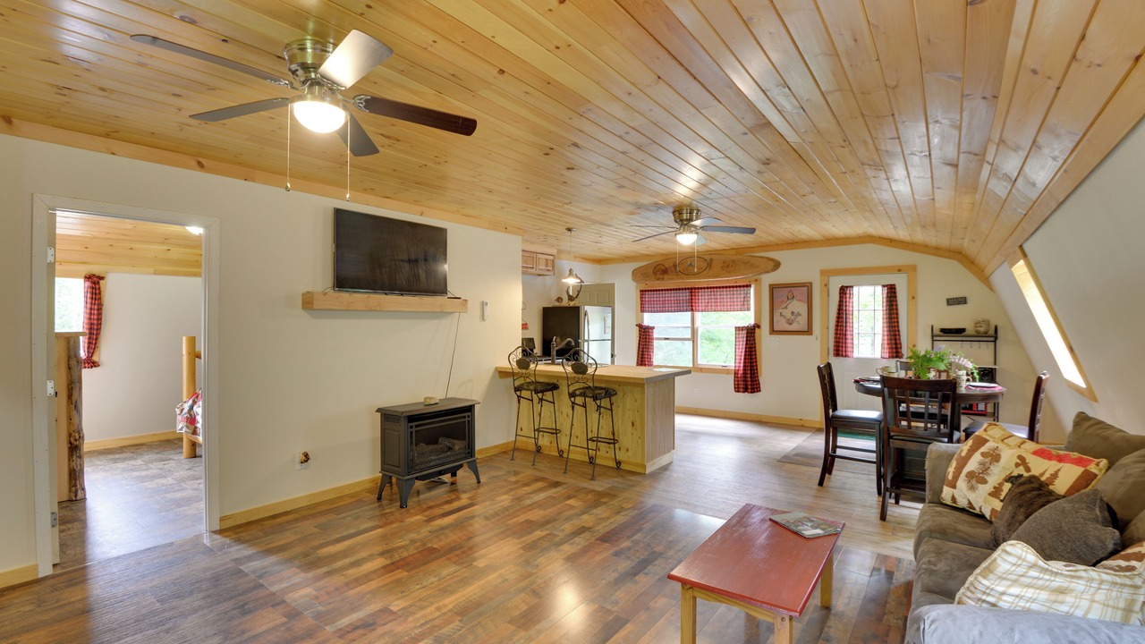 Photo of Livingroom in Stockton Springs