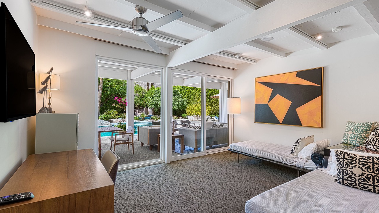 Photo of Livingroom in Deep Well Ranch