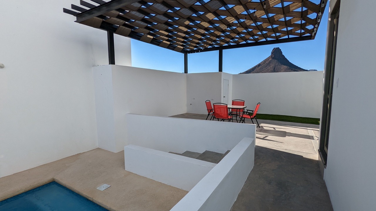 Photo of Outdoor in San Carlos