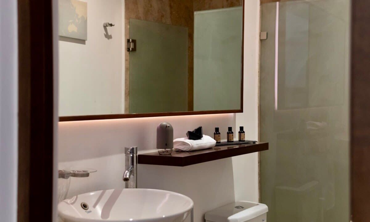 Photo of Bathroom in Del Valle
