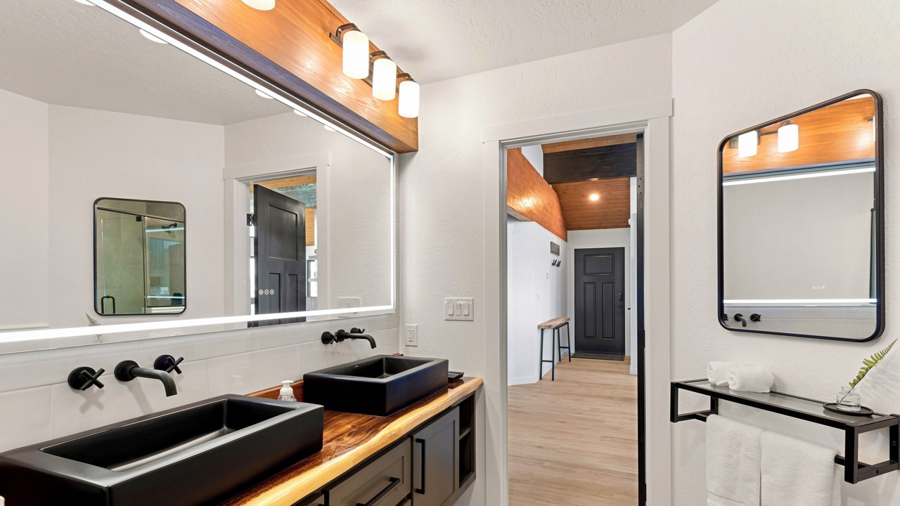 Photo of Bathroom in Gateway