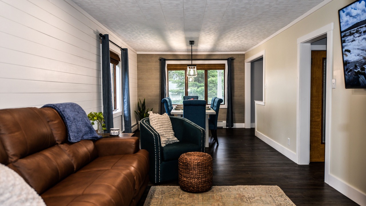 Photo of Livingroom in Fort Kent Mills