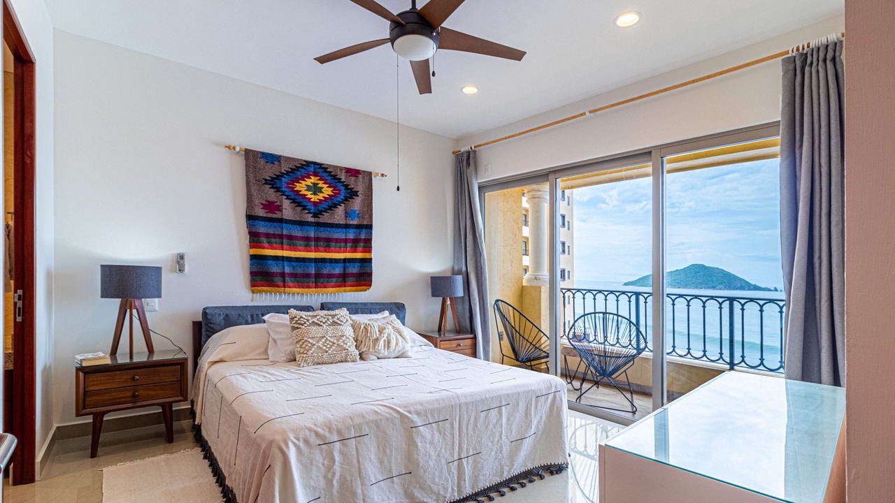 Photo of Bedroom in Marina Mazatlan