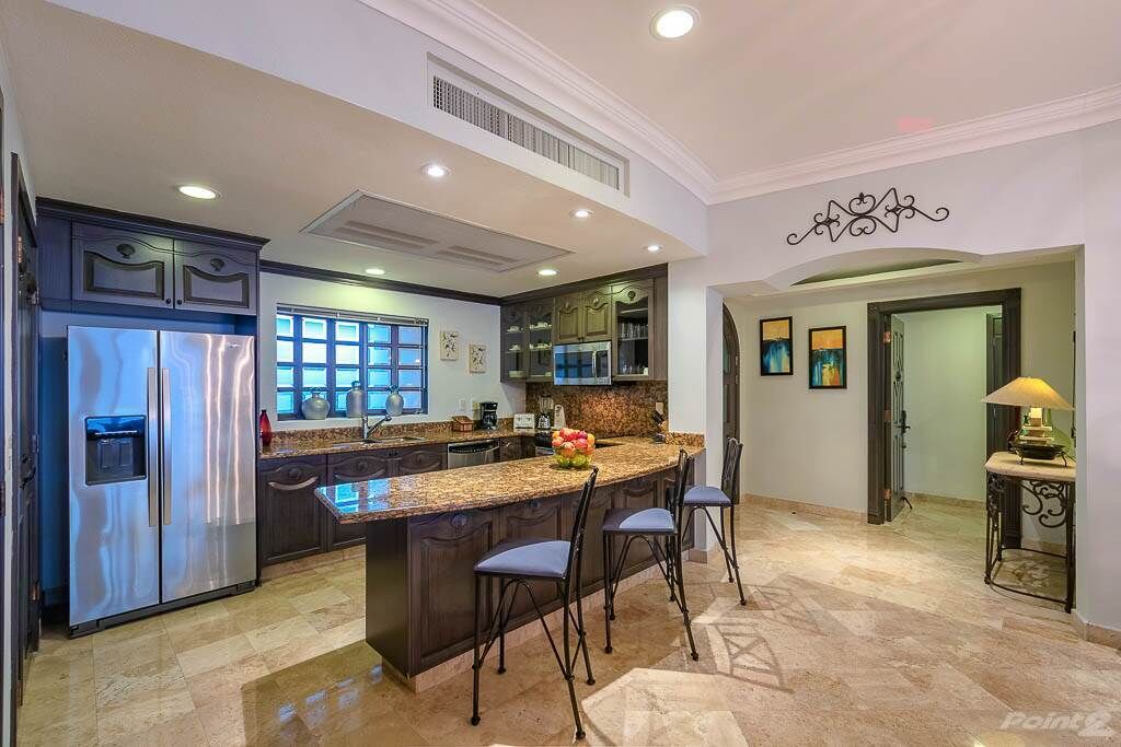 Photo of Kitchen in Flamingos
