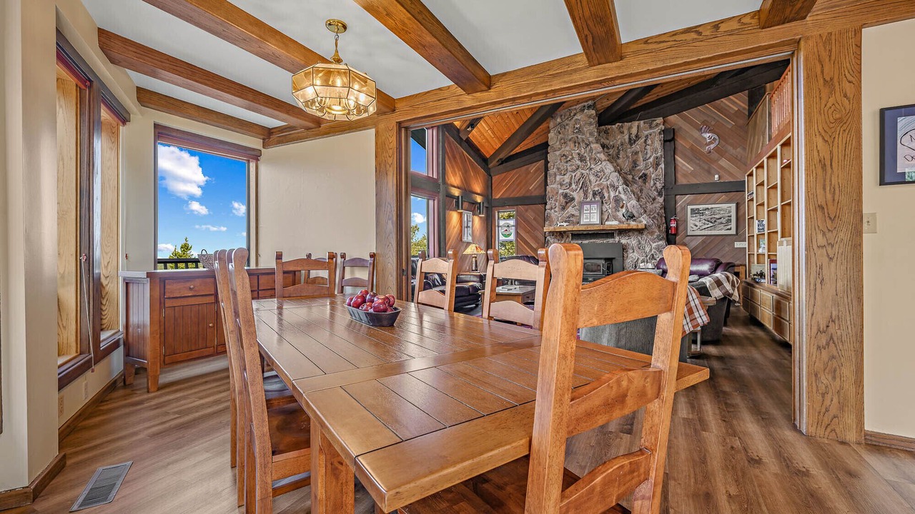 Photo of Livingroom in North Bend