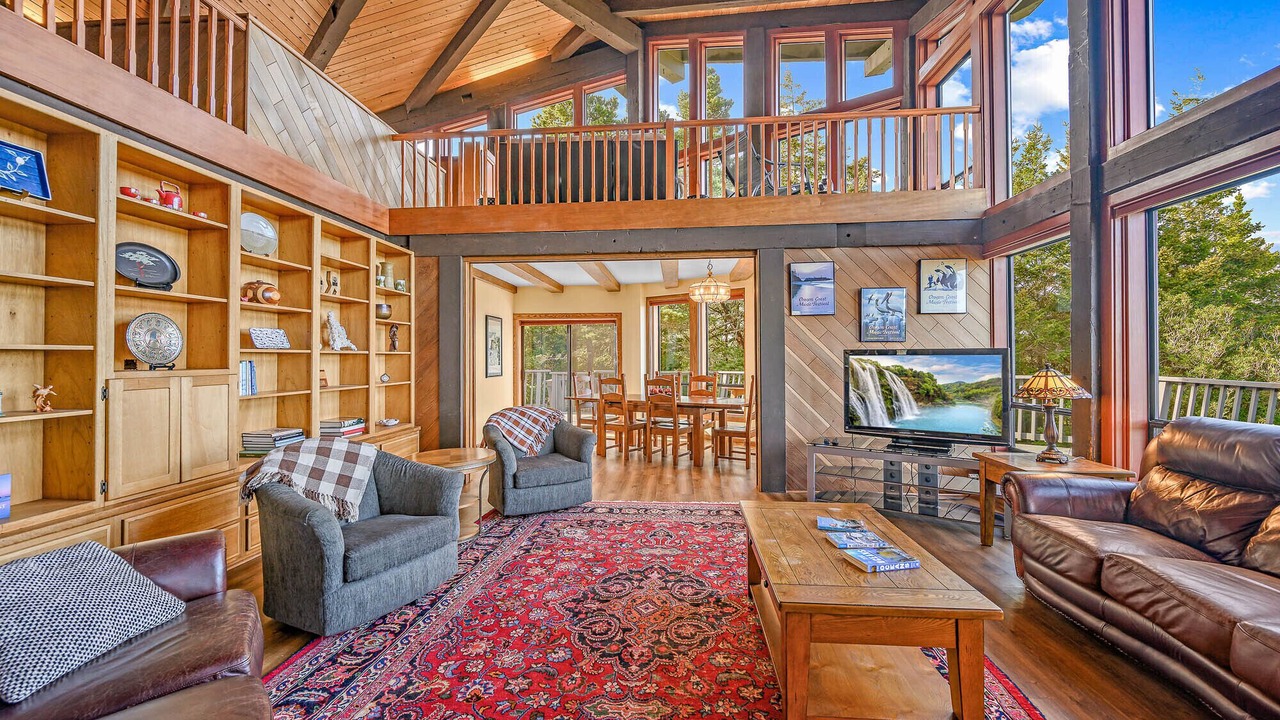 Photo of Livingroom in North Bend