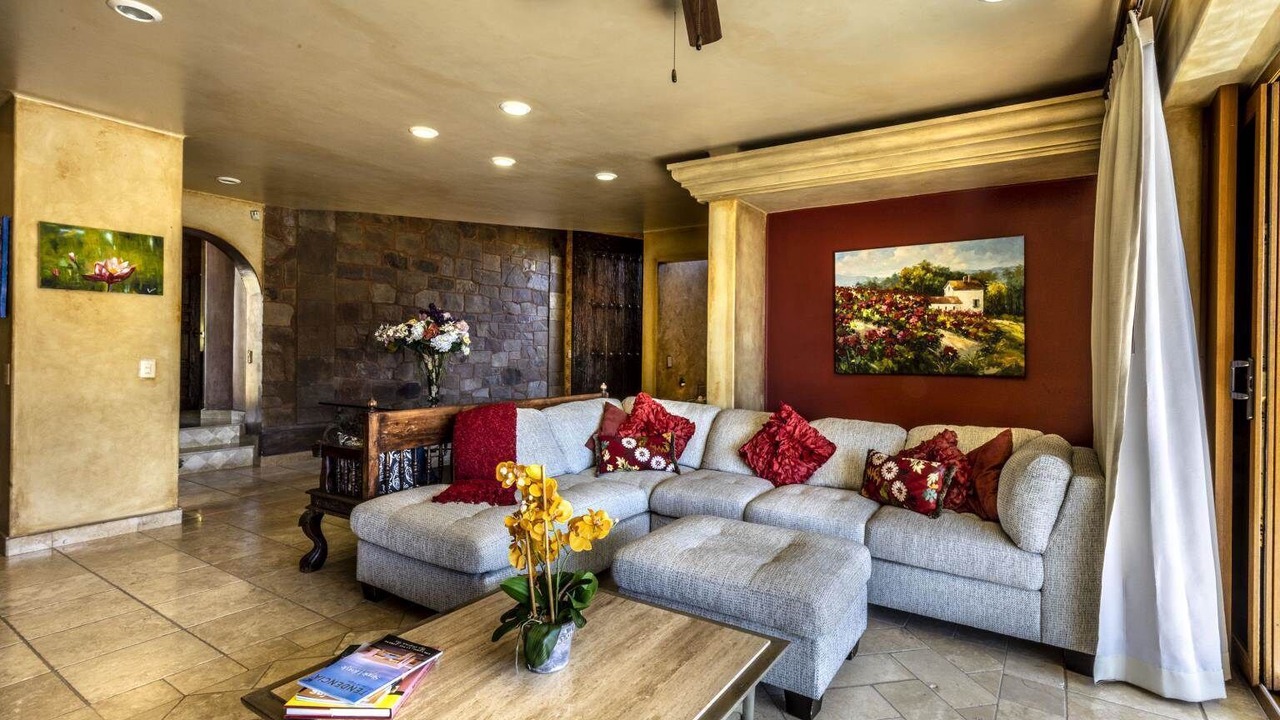 Photo of Livingroom in Cabo Bello