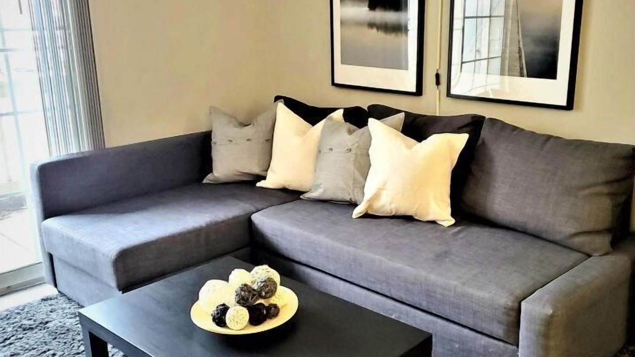 Photo of Livingroom in Lombard