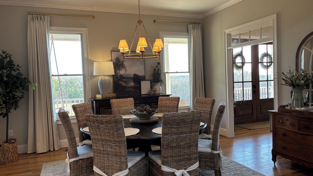 Photo of Bedroom in Mount Berry