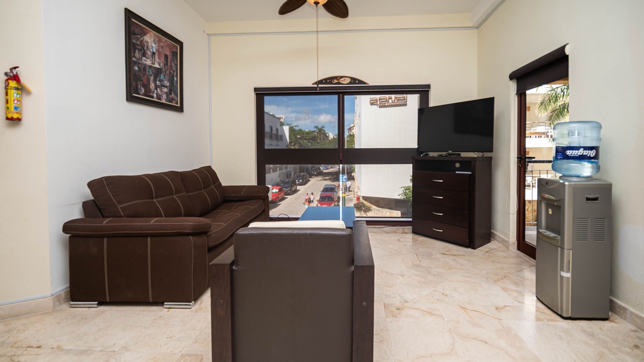 Photo of Livingroom in Downtown